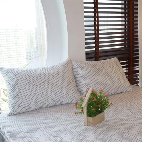 Lattice Serues Ice Silk Bed Cover