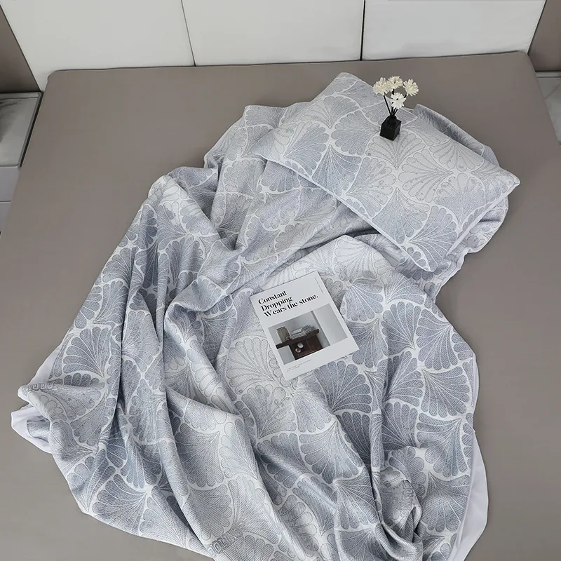 Pattern Collection Ice Silk Mattress Cover